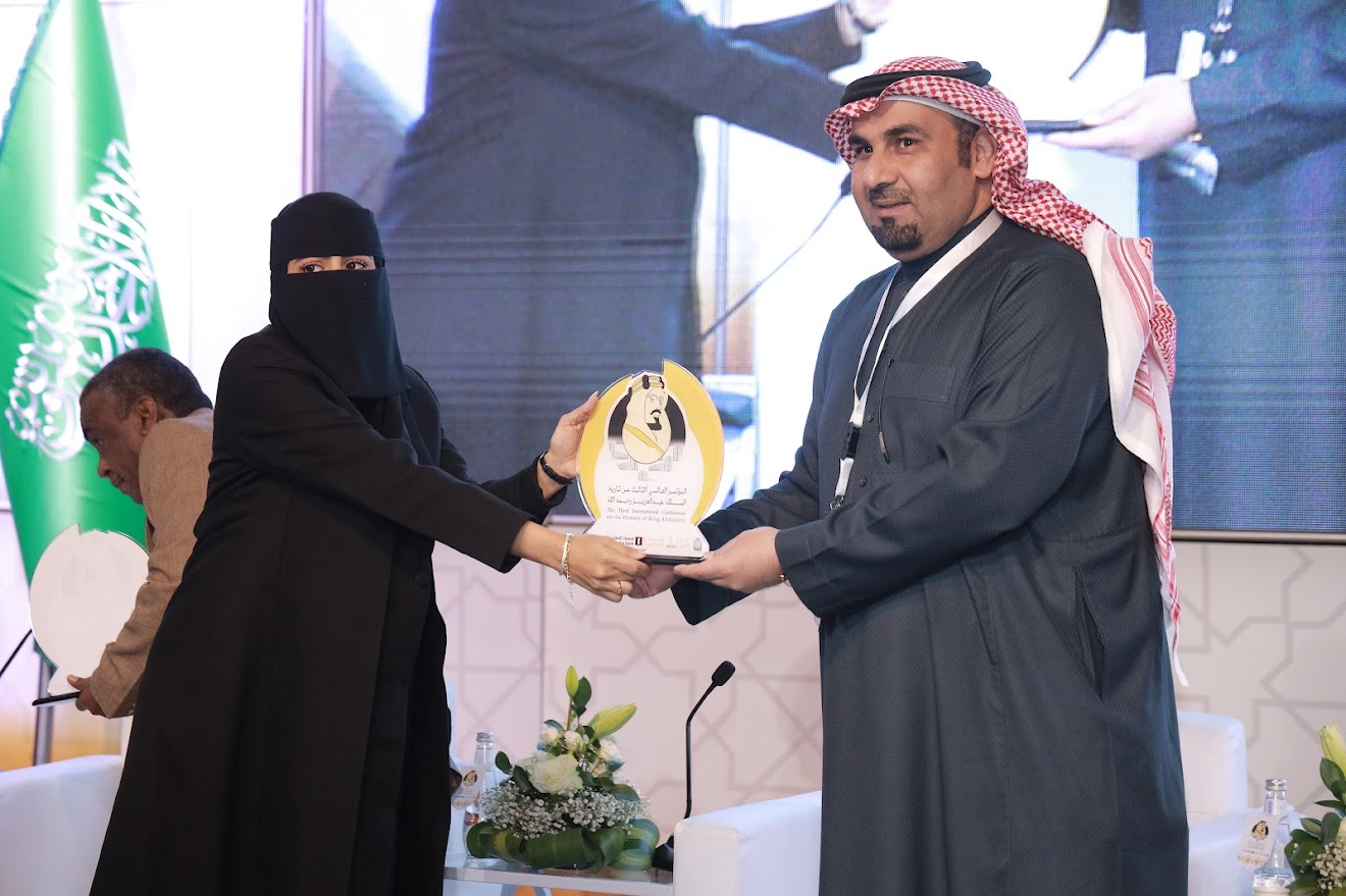 الرابعه 23.JPG