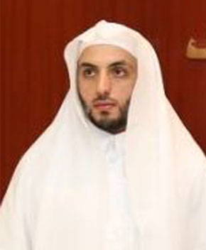 د. حمد بن ناصر التريكي المشرف العام على الإدارة القانونية
