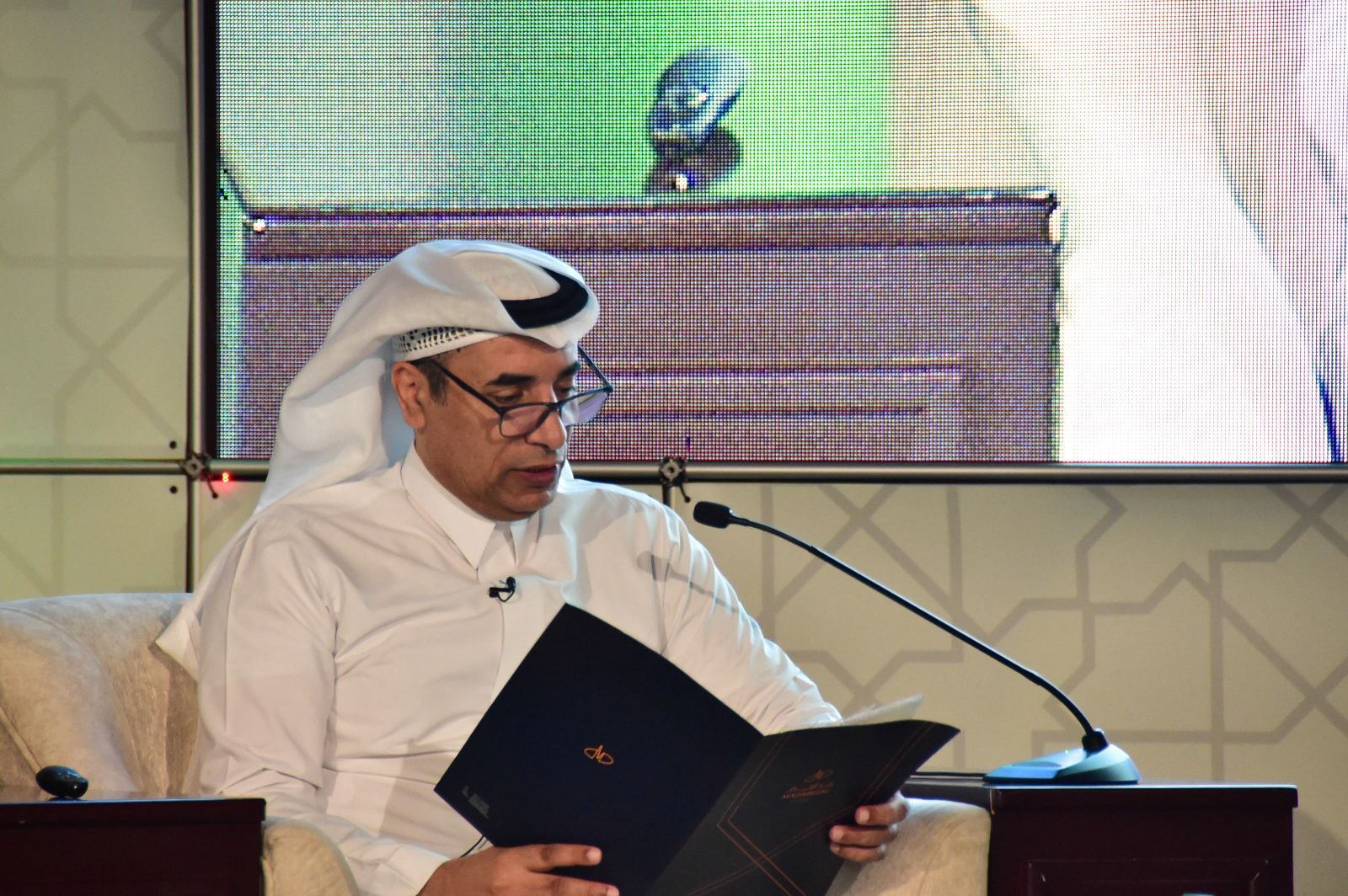 Highlighting the historical cultural heritage Imam University