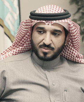 عميد تقنية المعلومات المكلف الدكتور وليد بن عبدالعزيز الجندل 