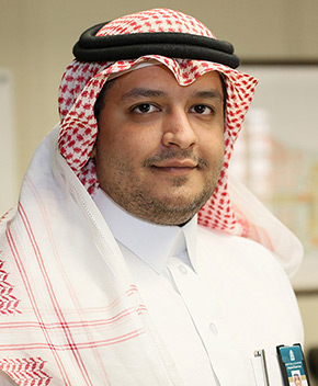 الدكتور وليد بن أحمد الروضان عميد كلية علوم الحاسب والمعلومات